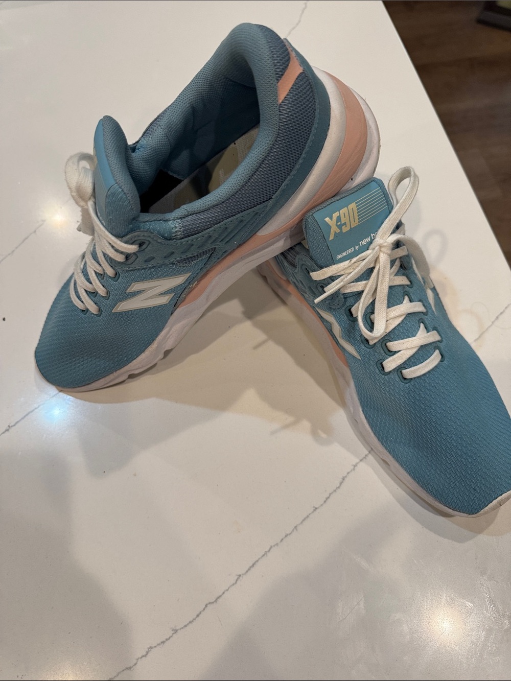 New Balance Women's Teal & Light Pink X90 Running Sneakers